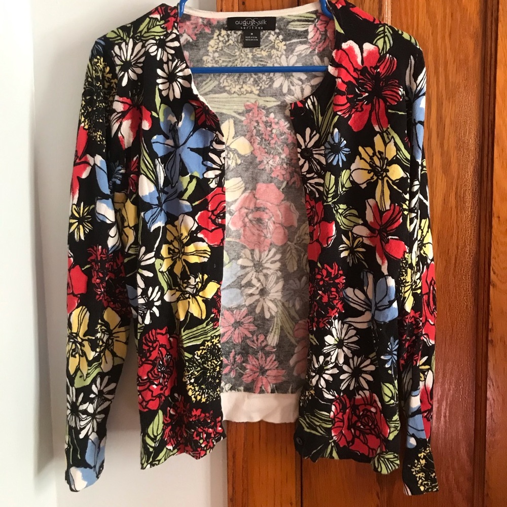 Flower bomb button up